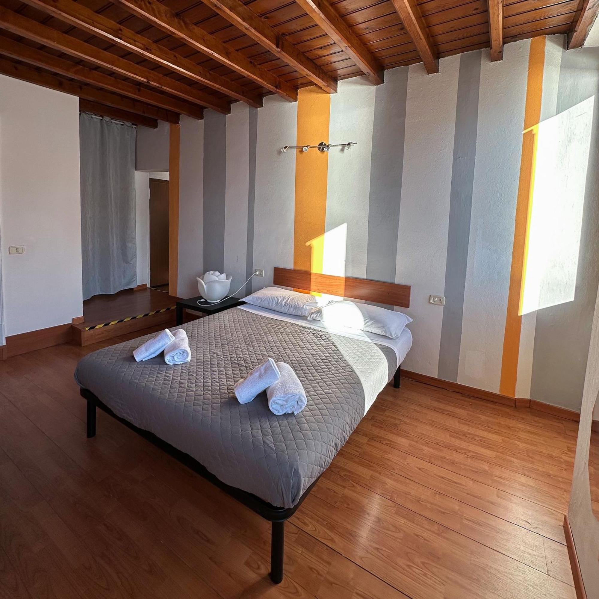 Renzo E Lucia Lake View Apartment Oliveto Lario Ngoại thất bức ảnh