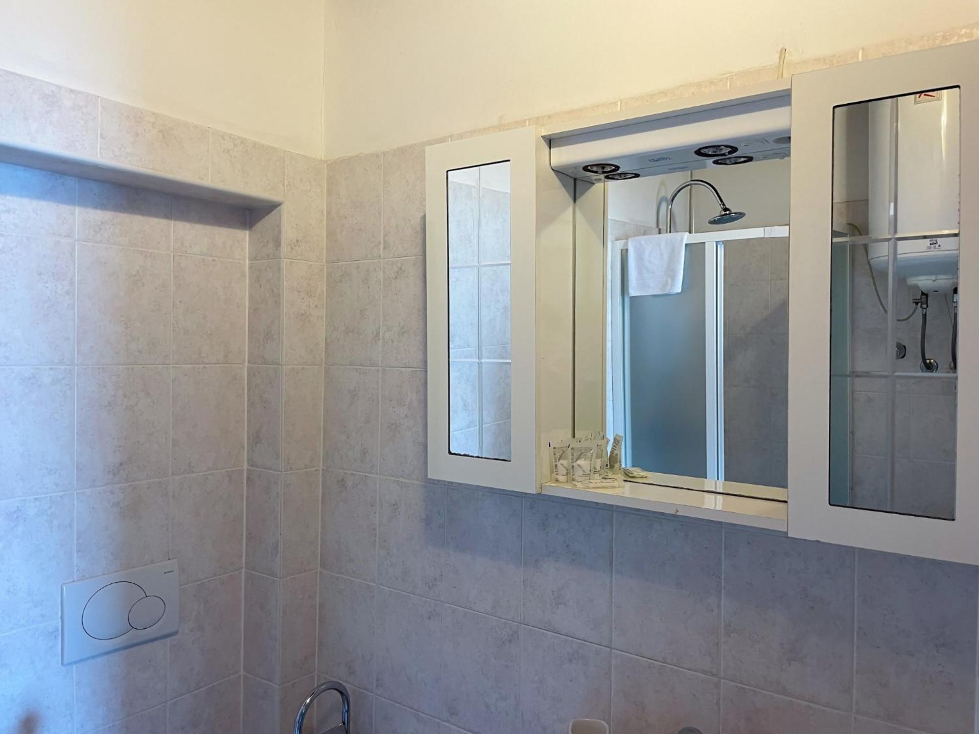 Renzo E Lucia Lake View Apartment Oliveto Lario Ngoại thất bức ảnh